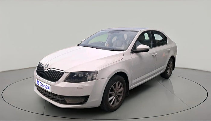 2015 Skoda Octavia ELEGANCE 2.0 TDI AT, Diesel, Automatic, 1,42,598 km, exterior