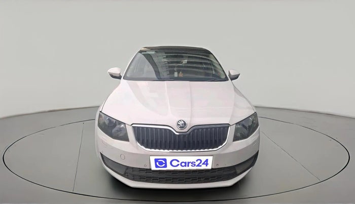 2015 Skoda Octavia ELEGANCE 2.0 TDI AT, Diesel, Automatic, 1,42,598 km, exterior