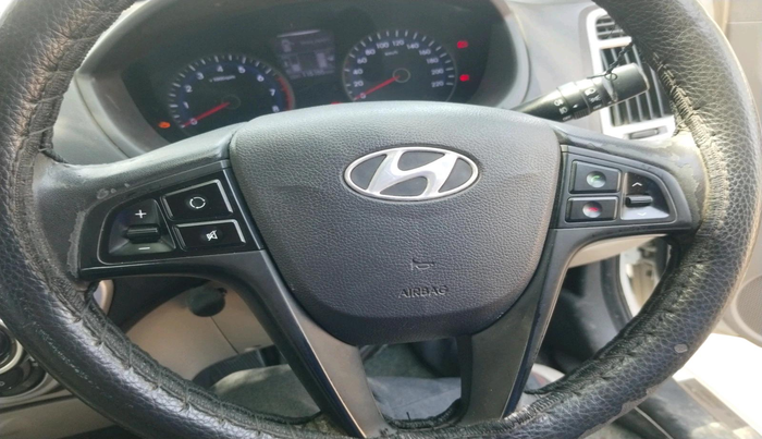 2014 Hyundai i20 ASTA 1.2, Petrol, Manual, 1,15,931 km, interior