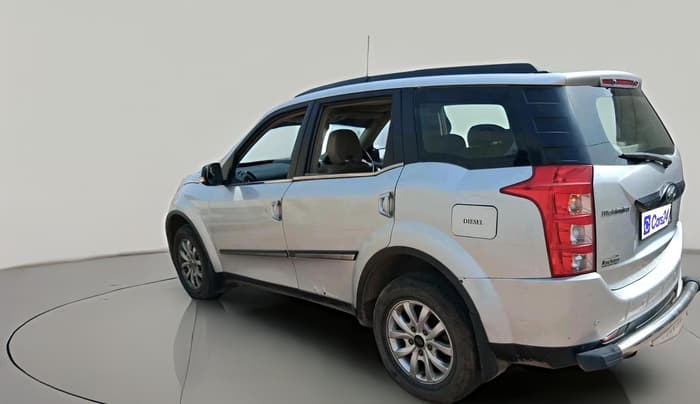 2015 Mahindra XUV500 W10, Diesel, Manual, 1,73,044 km, exterior