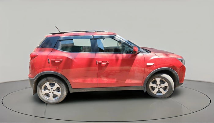 2023 Mahindra XUV300 W6 1.2 PETROL, Petrol, Manual, 23,135 km, exterior
