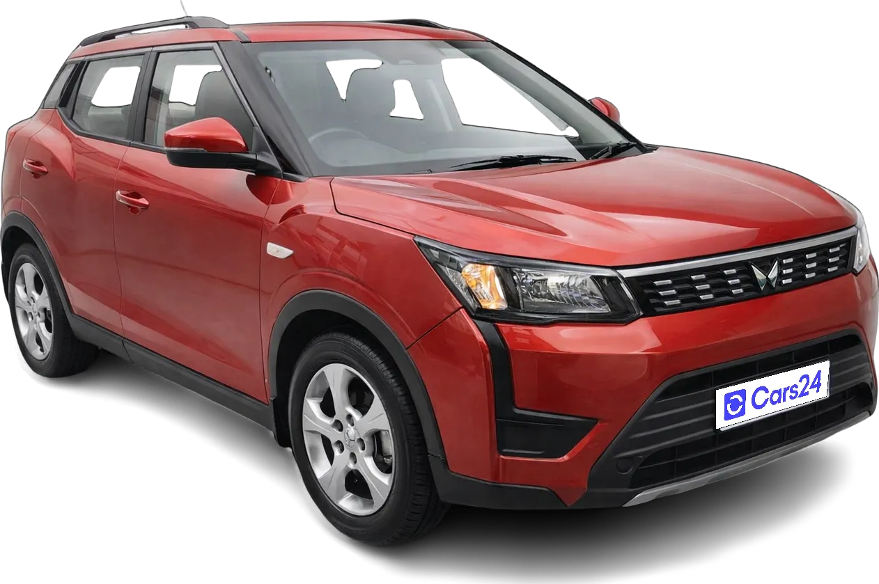 2023 Mahindra XUV300 - SUV - Petrol - Manual - ₹7.17 lakh