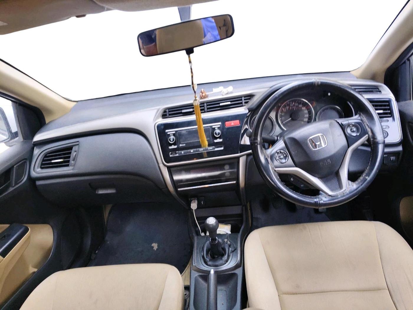 2015 Honda City 1.5L I-DTEC SV, Diesel, Manual, 1,75,530 km, interior