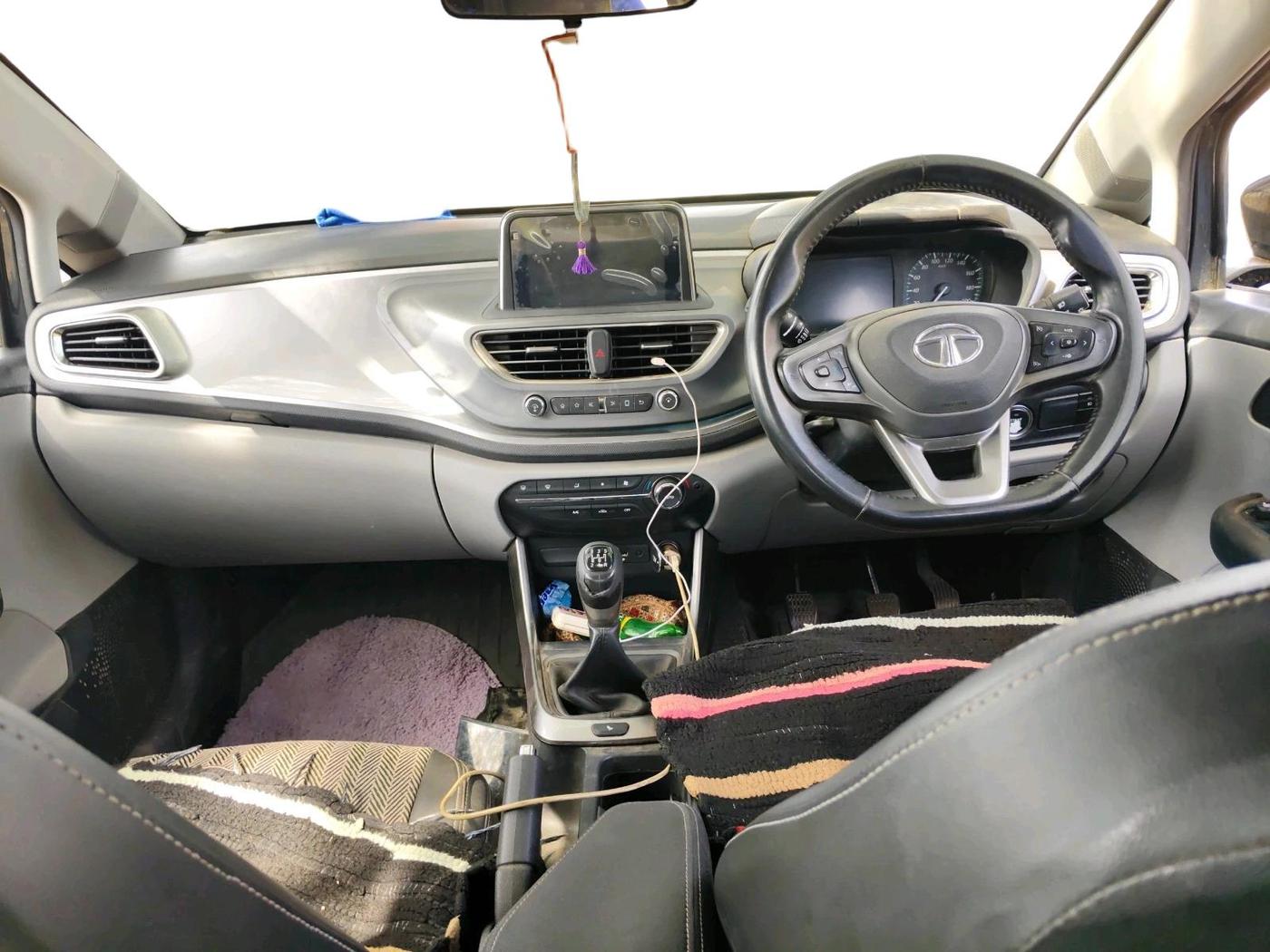 2020 Tata ALTROZ XZ PETROL, Petrol, Manual, 54,154 km, interior