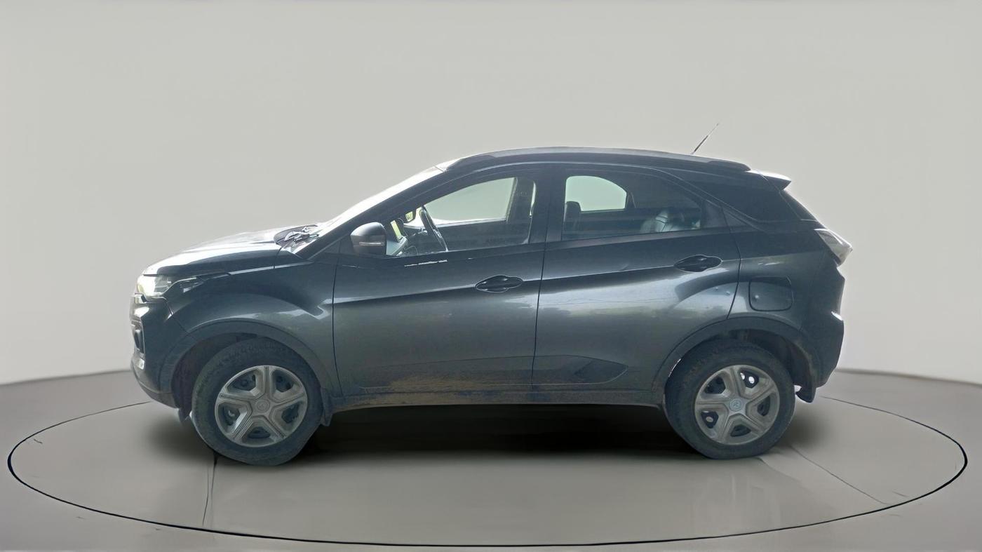 2022 Tata NEXON XM SUNROOF DIESEL, Diesel, Manual, 1,32,073 km, exterior