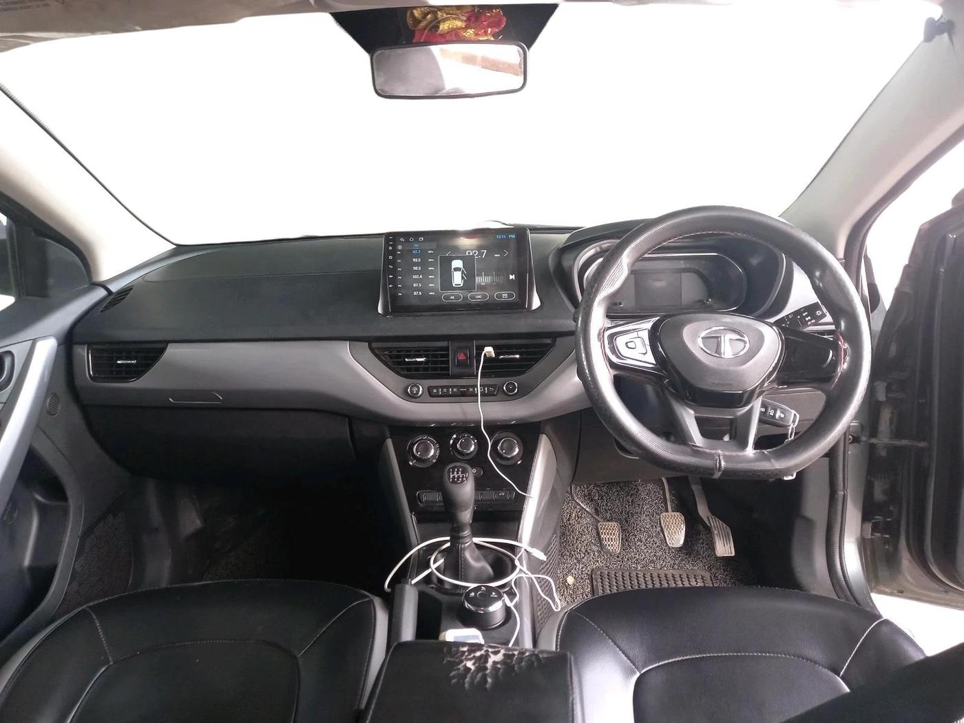 2022 Tata NEXON XM SUNROOF DIESEL, Diesel, Manual, 1,32,073 km, interior