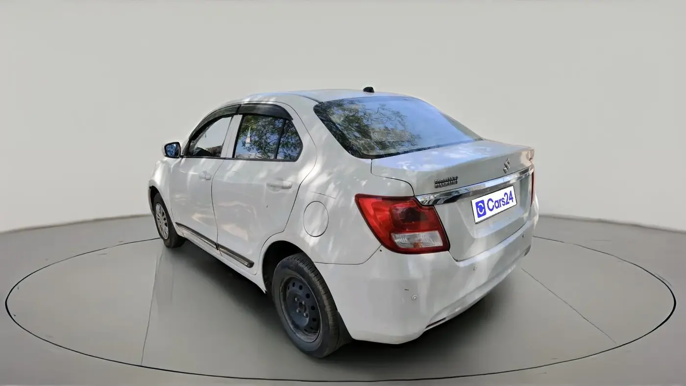 2018 Maruti Dzire VXI AMT, CNG, Automatic, 41,811 km, exterior