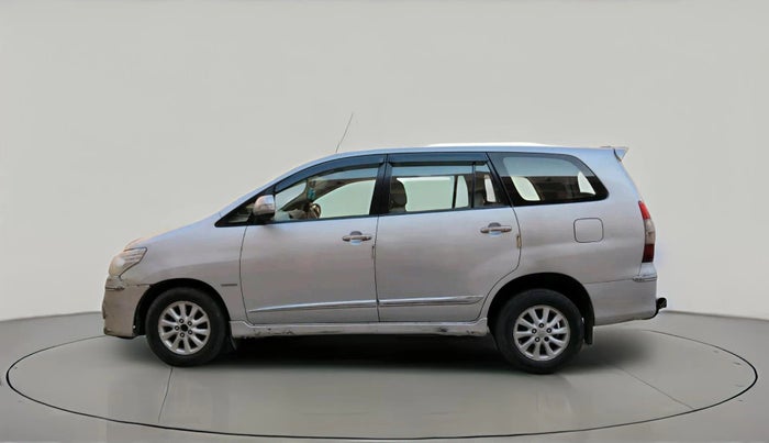 2014 Toyota Innova 2.5 VX 7 STR, Diesel, Manual, 1,32,827 km, exterior