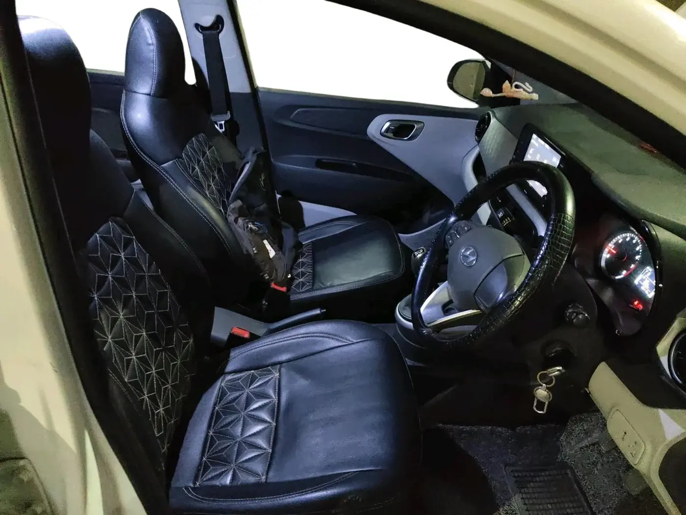 2021 Hyundai GRAND I10 NIOS SPORTZ 1.2 KAPPA VTVT CNG, CNG, Manual, 1,25,112 km, interior