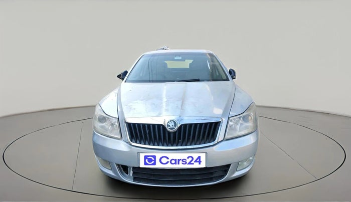 2010 Skoda Laura ELEGANCE 2.0 TDI CR MT, Diesel, Manual, 1,66,083 km, exterior