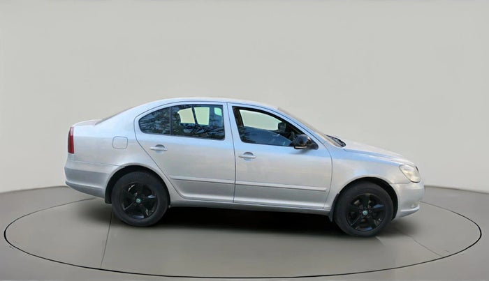 2010 Skoda Laura ELEGANCE 2.0 TDI CR MT, Diesel, Manual, 1,66,083 km, exterior