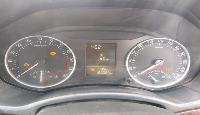 2010 Skoda Laura ELEGANCE 2.0 TDI CR MT, Diesel, Manual, 1,66,083 km, interior