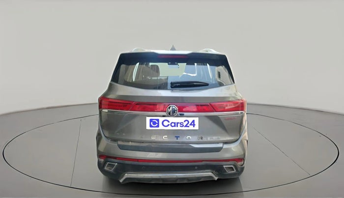 2025 MG HECTOR PLUS SAVVY PRO 1.5 TURBO CVT 7 STR, Petrol, Automatic, 15,063 km, exterior