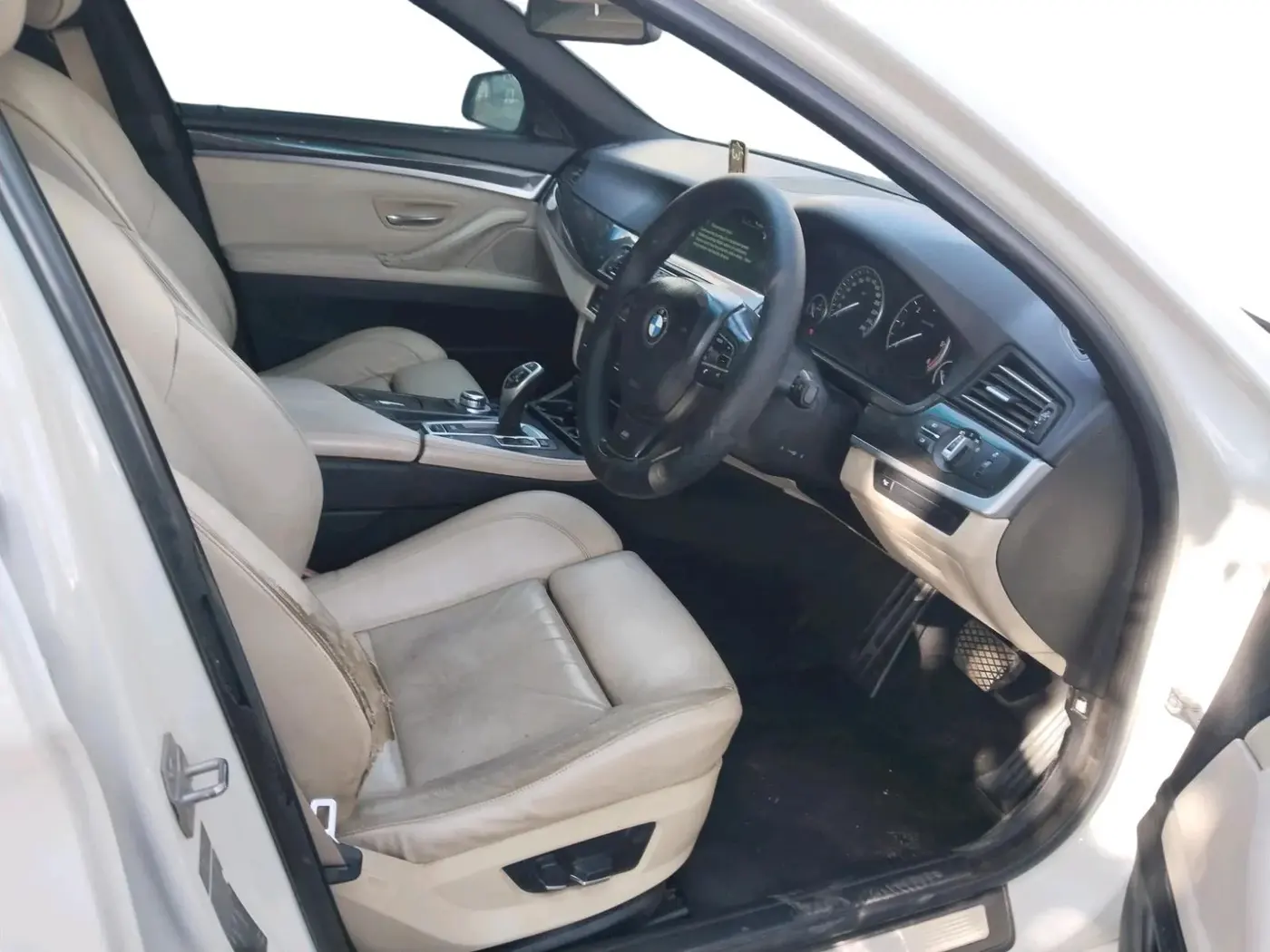 2012 BMW 5 Series 530D 3.0, Diesel, Automatic, 2,50,154 km, interior