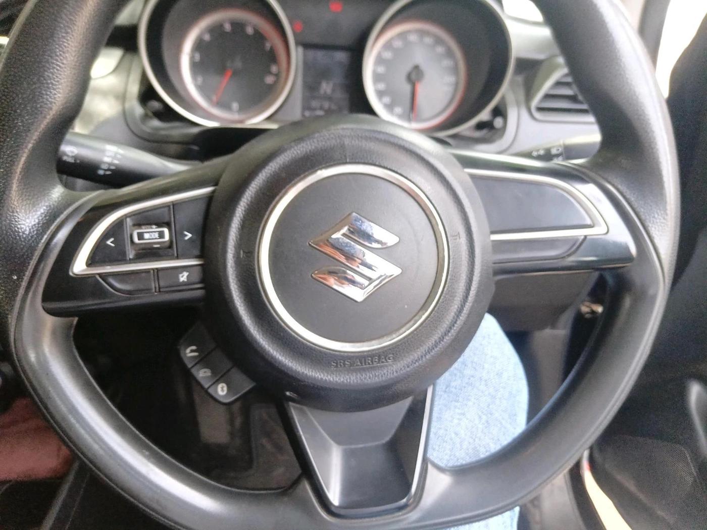 2019 Maruti Swift VXI AMT, CNG, Automatic, 93,731 km, interior