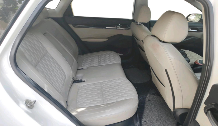 2020 KIA SELTOS HTX IVT 1.5 PETROL, Petrol, Automatic, 1,02,135 km, interior