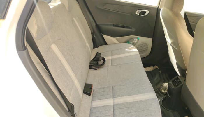 2020 Hyundai GRAND I10 NIOS SPORTZ AMT 1.2 KAPPA VTVT, Petrol, Automatic, 13,592 km, interior