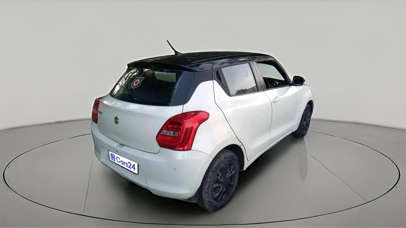 2021 Maruti Swift VXI, CNG, Manual, 1,33,000 km, exterior