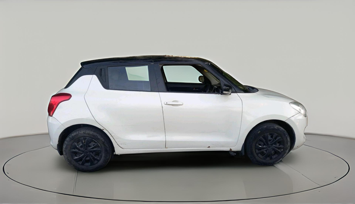 2021 Maruti Swift VXI, CNG, Manual, 1,32,878 km, exterior