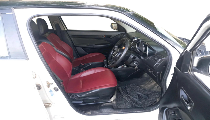 2021 Maruti Swift VXI, CNG, Manual, 1,32,878 km, interior