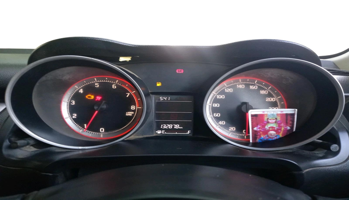 2021 Maruti Swift VXI, CNG, Manual, 1,32,878 km, interior