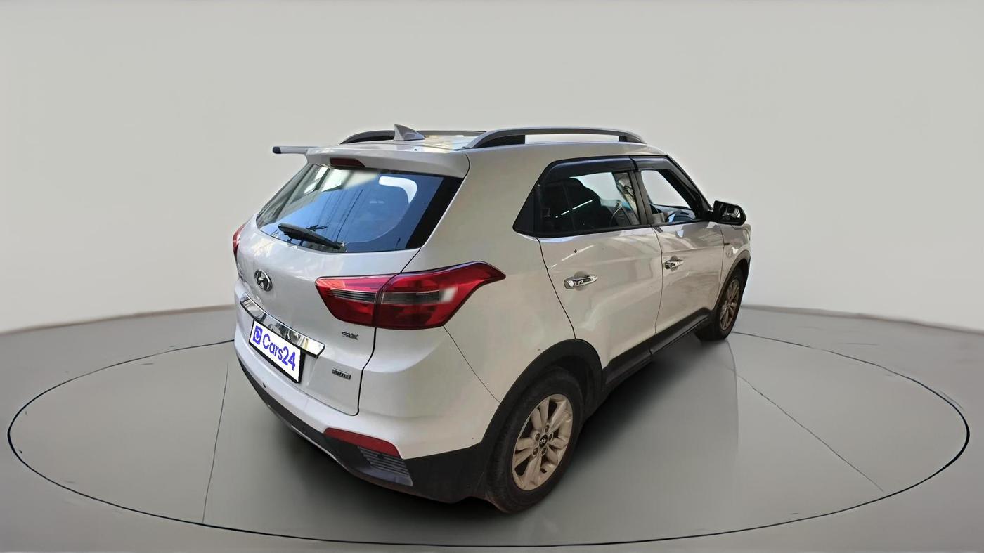 2015 Hyundai Creta SX PLUS AT 1.6 DIESEL, Diesel, Automatic, 1,54,945 km, exterior
