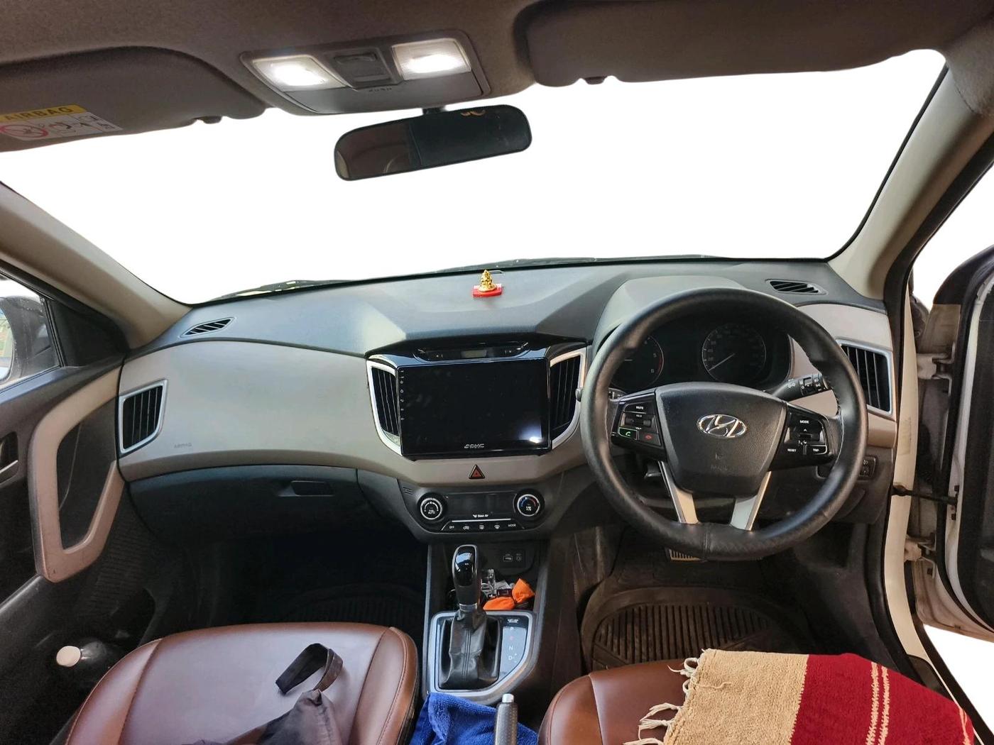 2015 Hyundai Creta SX PLUS AT 1.6 DIESEL, Diesel, Automatic, 1,54,945 km, interior