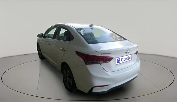 2017 Hyundai Verna 1.6 VTVT SX (O) AT, CNG, Automatic, 1,03,680 km, exterior