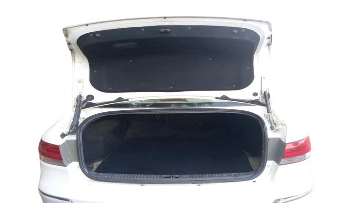 2008 Hyundai Sonata Embera 2.0 CRDI, Diesel, Manual, 1,71,136 km, exterior