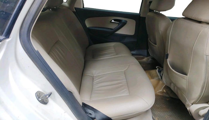 2012 Volkswagen Polo COMFORTLINE 1.2L PETROL, Petrol, Manual, 86,980 km, interior