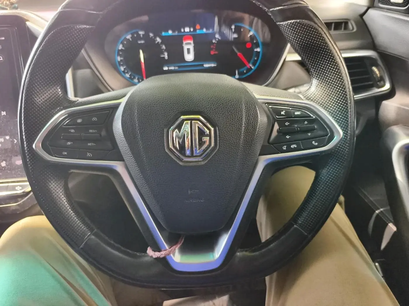 2019 MG HECTOR SHARP 2.0 DIESEL, Diesel, Manual, 1,08,473 km, interior