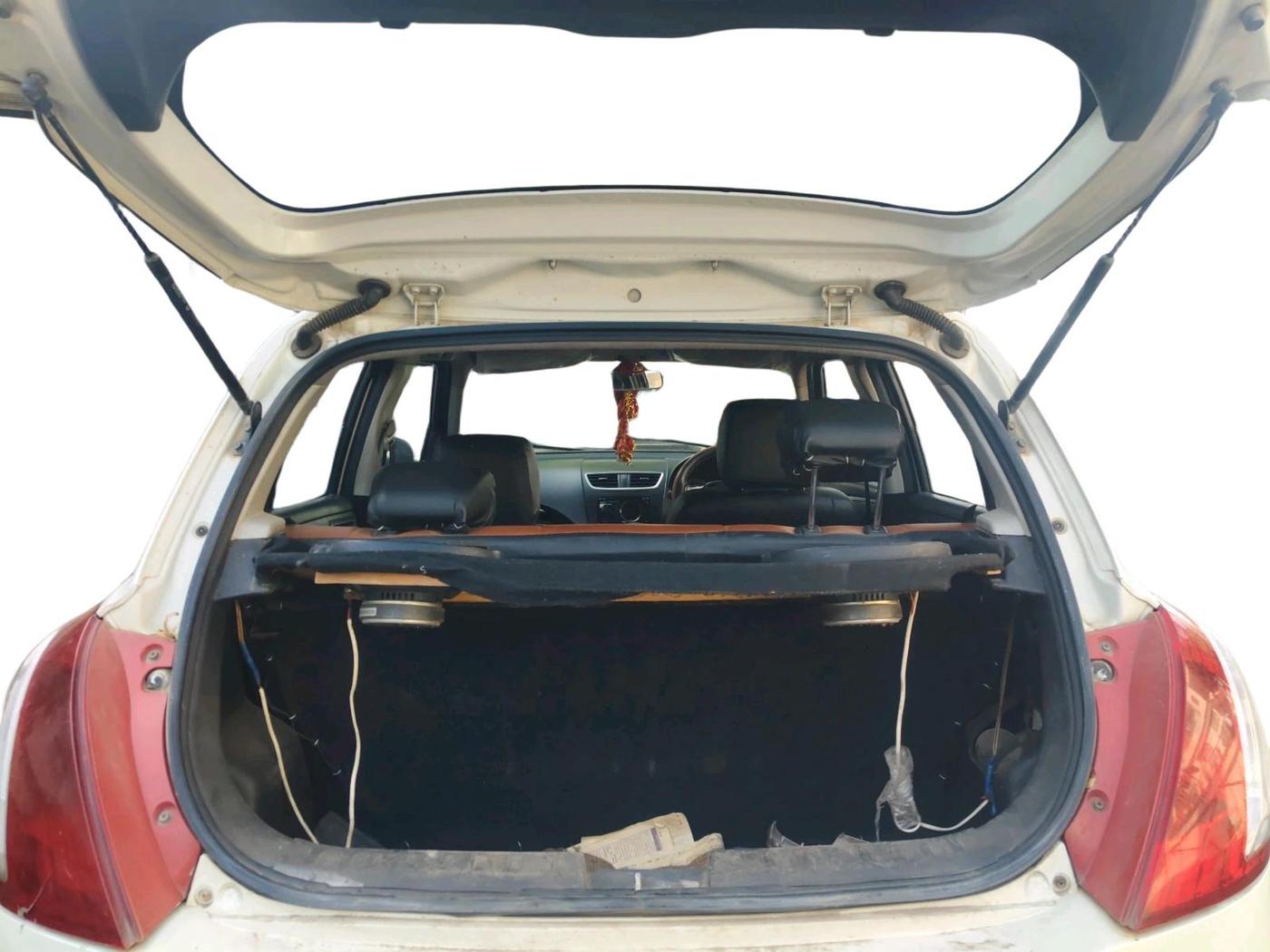 2014 Maruti Swift VDI, Diesel, Manual, 1,04,243 km, exterior