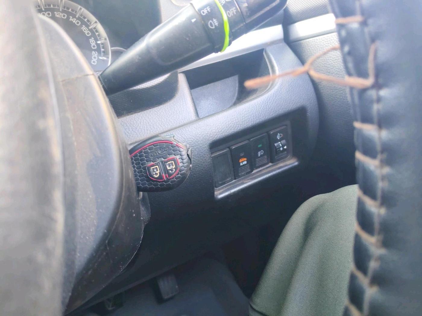 2014 Maruti Swift VDI, Diesel, Manual, 1,04,243 km, interior