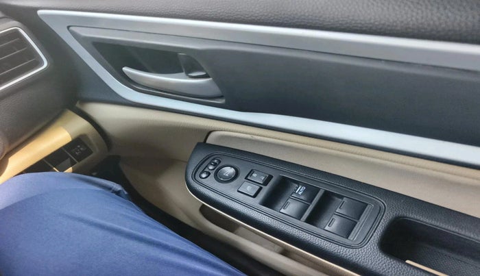 2022 Honda Amaze 1.2L I-VTEC VX, CNG, Manual, 80,938 km, interior