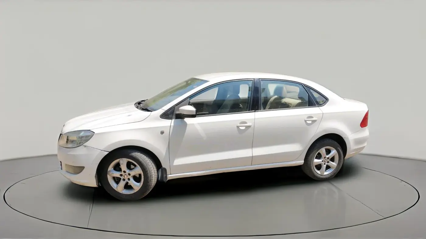 2015 Skoda Rapid AMBITION 1.5 TDI AT, Diesel, Automatic, 89,696 km, exterior