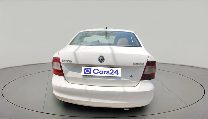 2015 Skoda Rapid AMBITION 1.5 TDI AT, Diesel, Automatic, 89,696 km, exterior