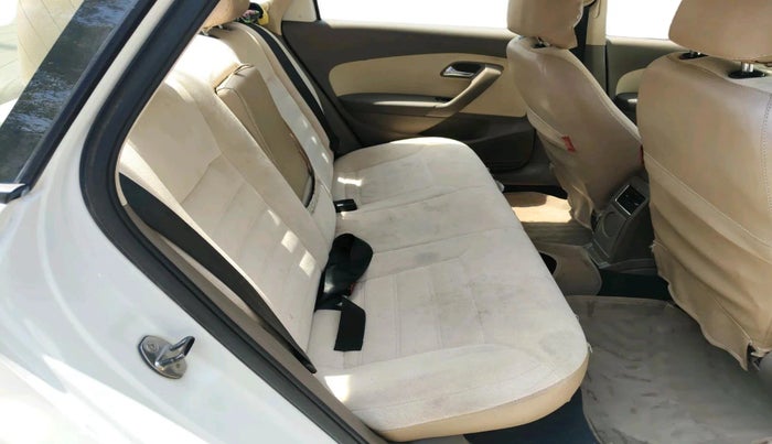 2015 Skoda Rapid AMBITION 1.5 TDI AT, Diesel, Automatic, 89,696 km, interior