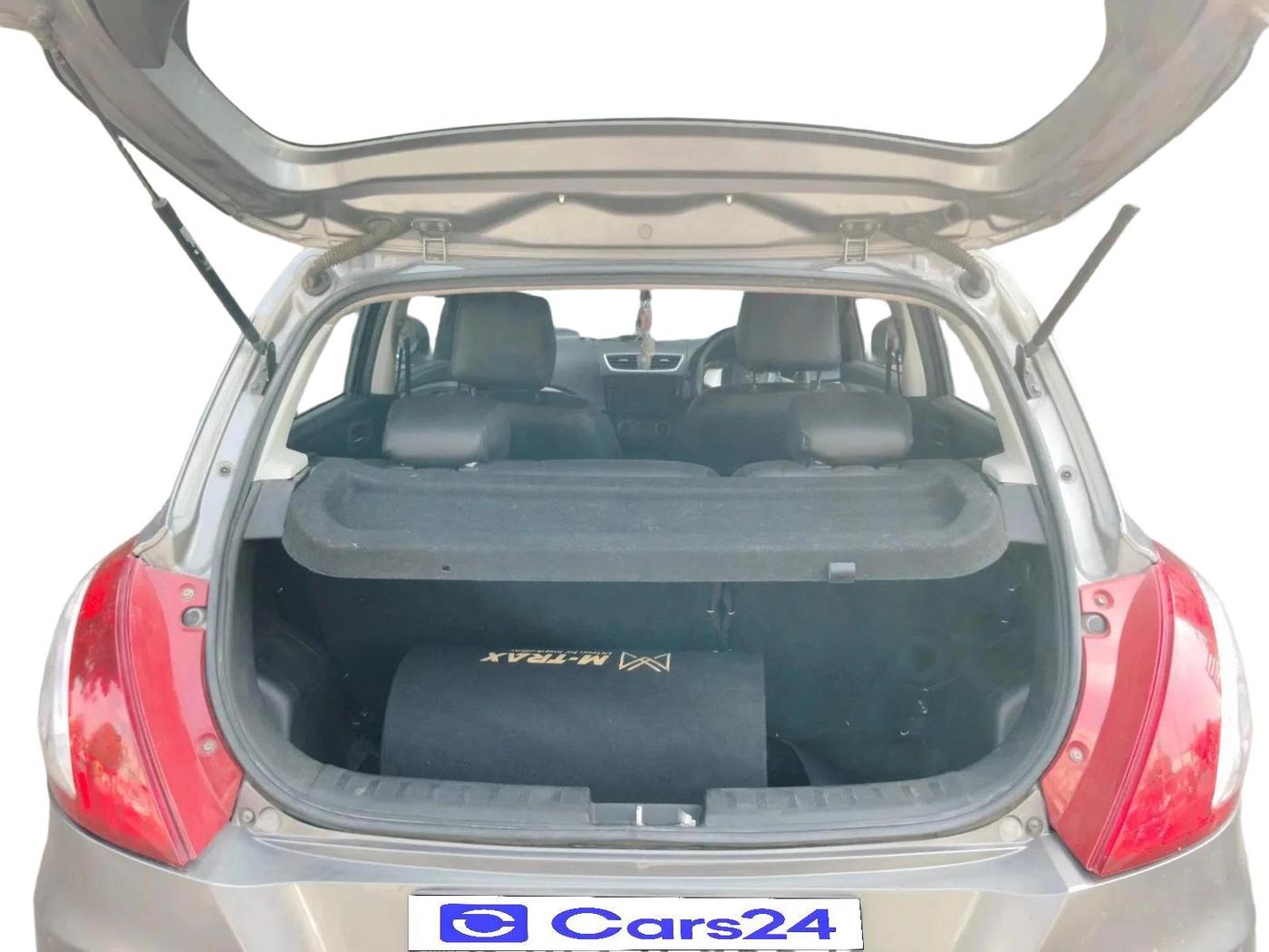 2017 Maruti Swift VDI, Diesel, Manual, 75,201 km, exterior