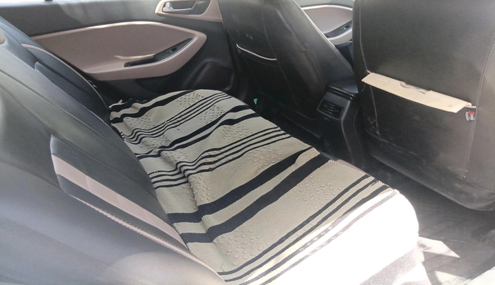 2018 Hyundai Elite i20 ASTA 1.2, CNG, Manual, 1,03,505 km, interior