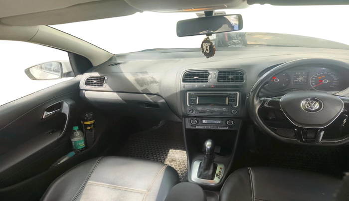 2016 Volkswagen Vento COMFORTLINE 1.5 AT, Diesel, Automatic, 1,03,760 km, interior
