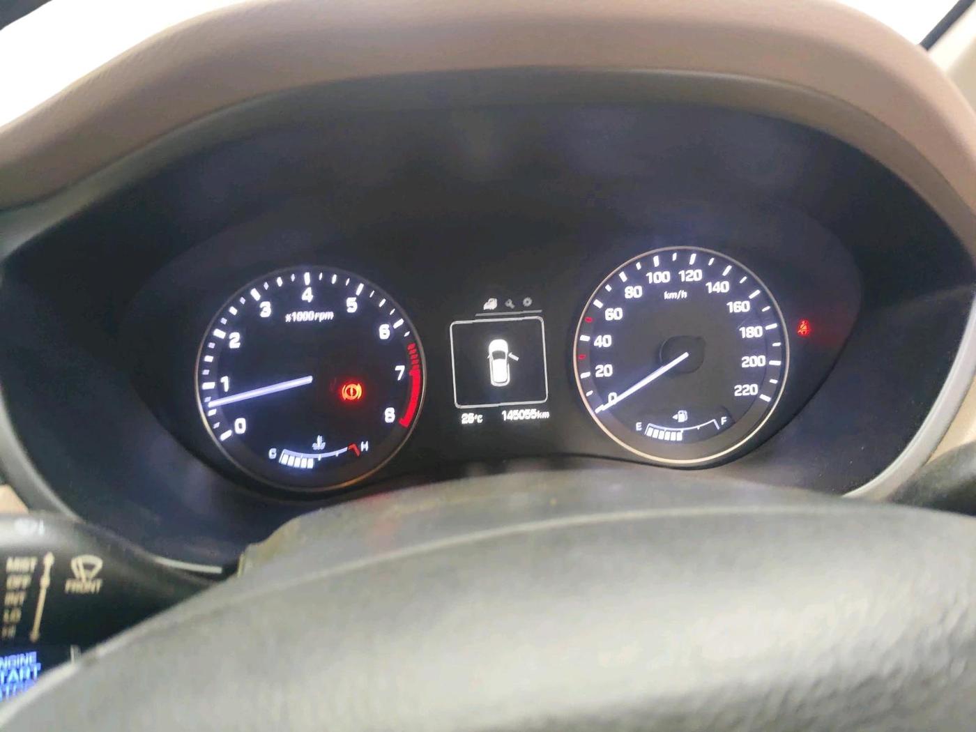 2016 Hyundai Elite i20 ASTA 1.2 (O), Petrol, Manual, 1,45,055 km, interior