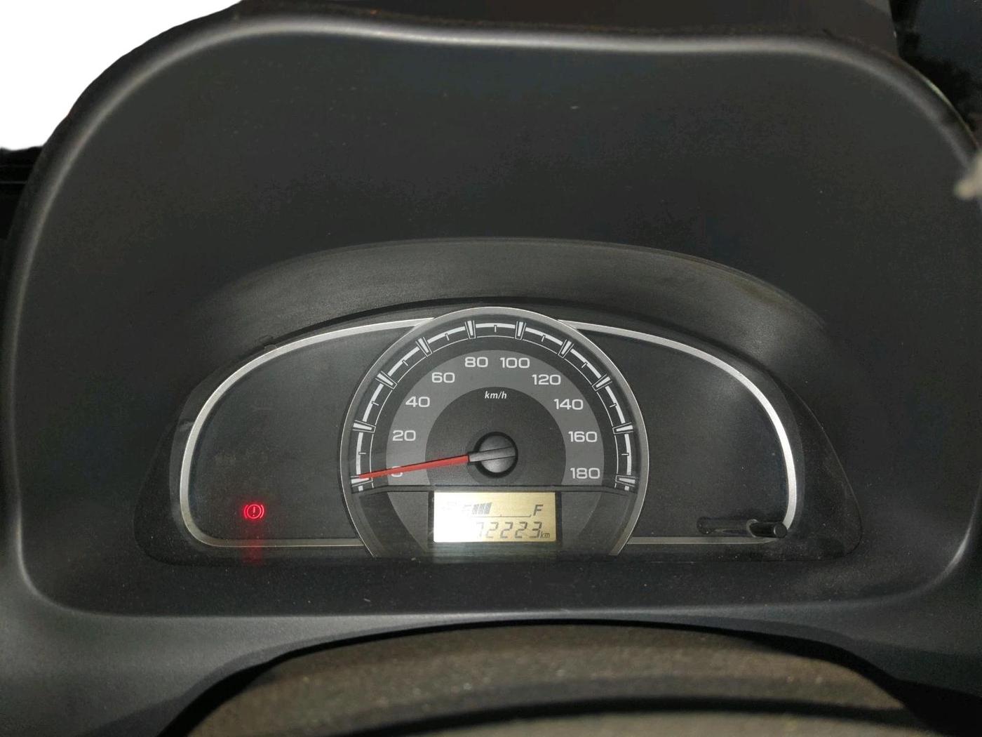 2018 Maruti Alto 800 LXI, Petrol, Manual, 1,02,223 km, interior
