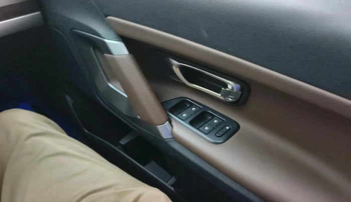 2021 Tata Harrier XZA PLUS 2.0L DUAL TONE, Diesel, Automatic, 33,125 km, interior