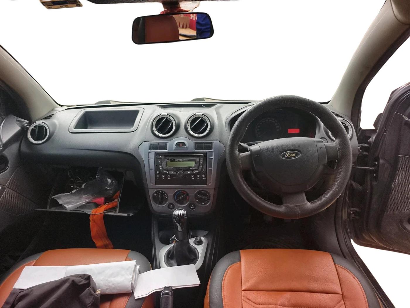 2013 Ford Figo EXI 1.4 DIESEL, Diesel, Manual, 1,77,135 km, interior