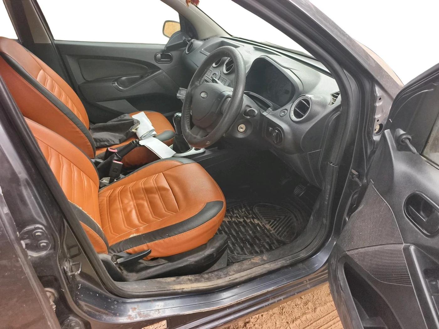 2013 Ford Figo EXI 1.4 DIESEL, Diesel, Manual, 1,77,135 km, interior