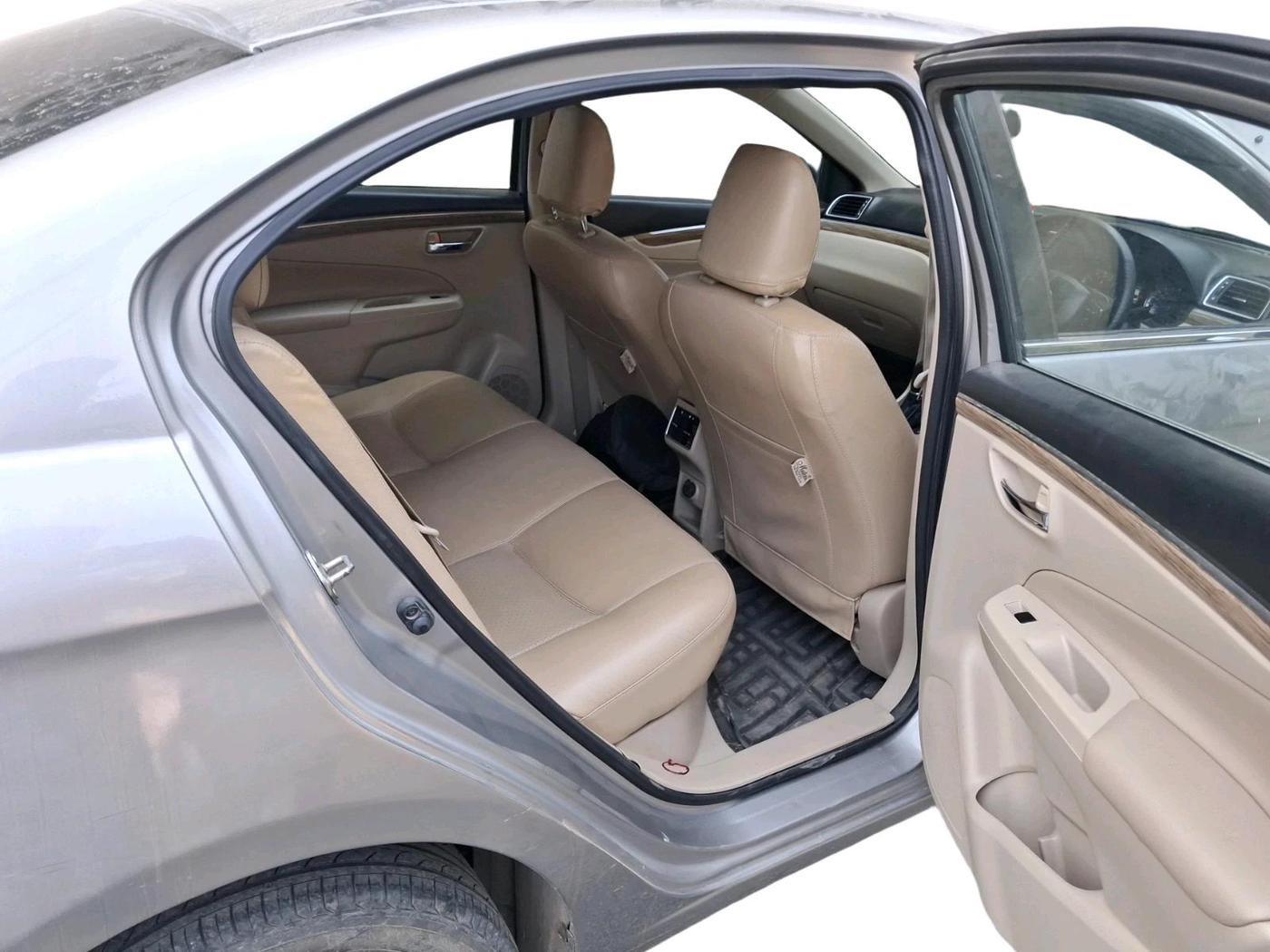 2020 Maruti Ciaz ALPHA  AT 1.5 SHVS PETROL, Petrol, Automatic, 88,407 km, interior