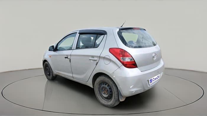 2011 Hyundai i20 MAGNA 1.2, CNG, Manual, 1,34,958 km, exterior