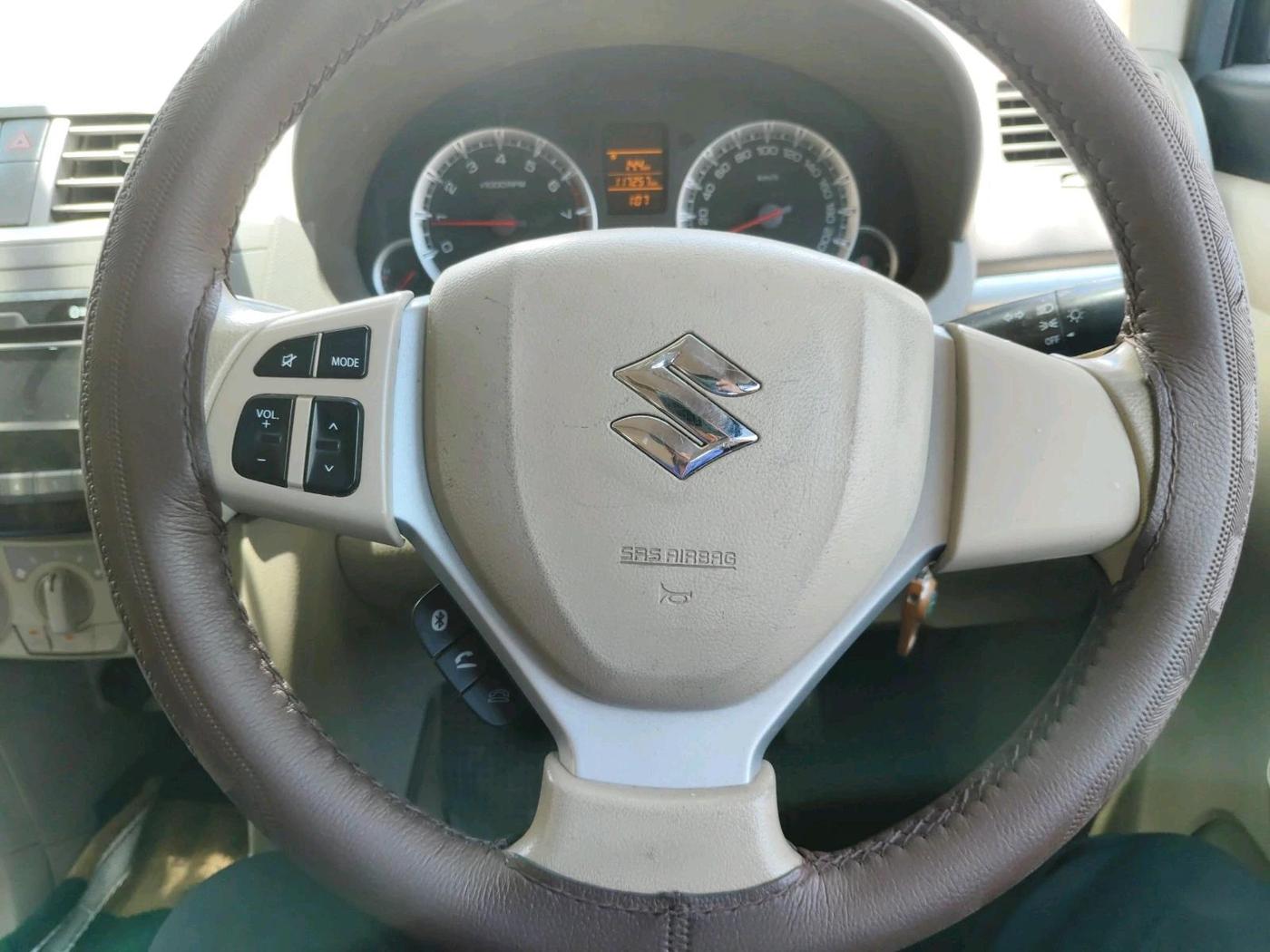 2017 Maruti Ertiga VXI, CNG, Manual, 1,17,270 km, interior