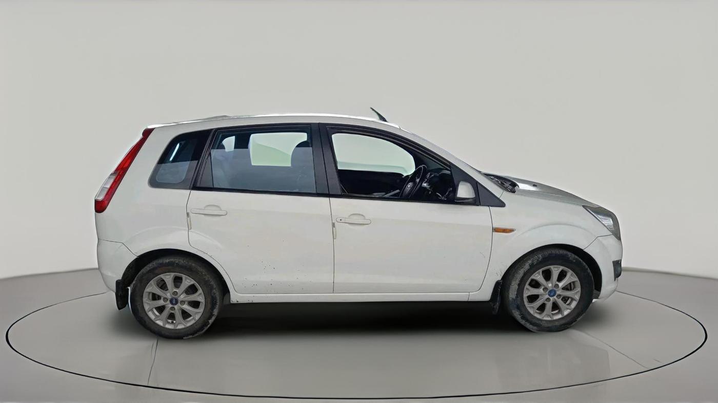 2014 Ford Figo TITANIUM 1.4 DIESEL, Diesel, Manual, 2,24,839 km, exterior