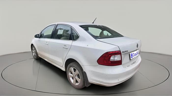 2016 Skoda Rapid 1.5 TDI CR STYLE PLUS AT, Diesel, Automatic, 1,22,174 km, exterior